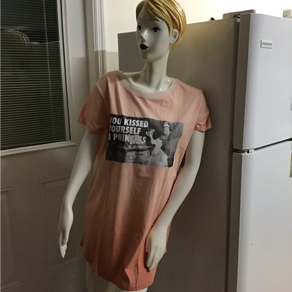 Tiana Nightshirt for women-the princess and the frog.